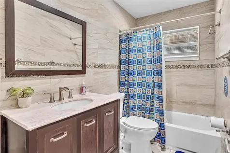 6960 SW 15th Street Pembroke Pines FL 33023