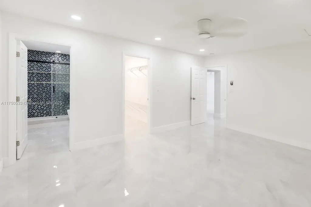 2807 NW 9th Street Fort Lauderdale FL 33311