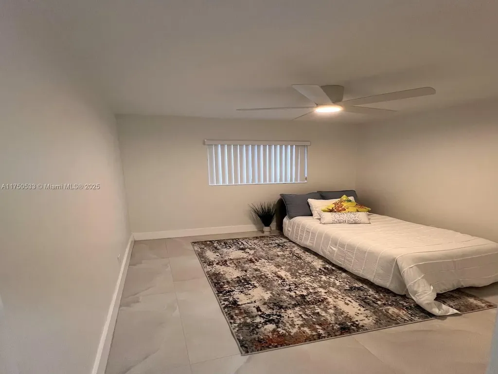 2807 NW 9th Street Fort Lauderdale FL 33311