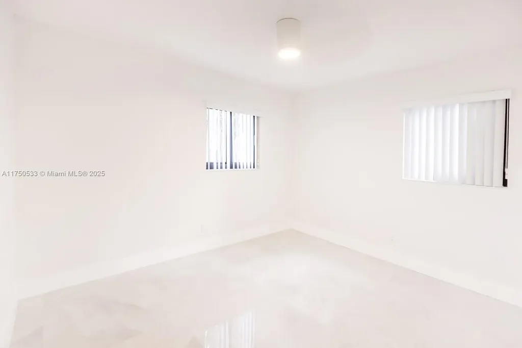 2807 NW 9th Street Fort Lauderdale FL 33311