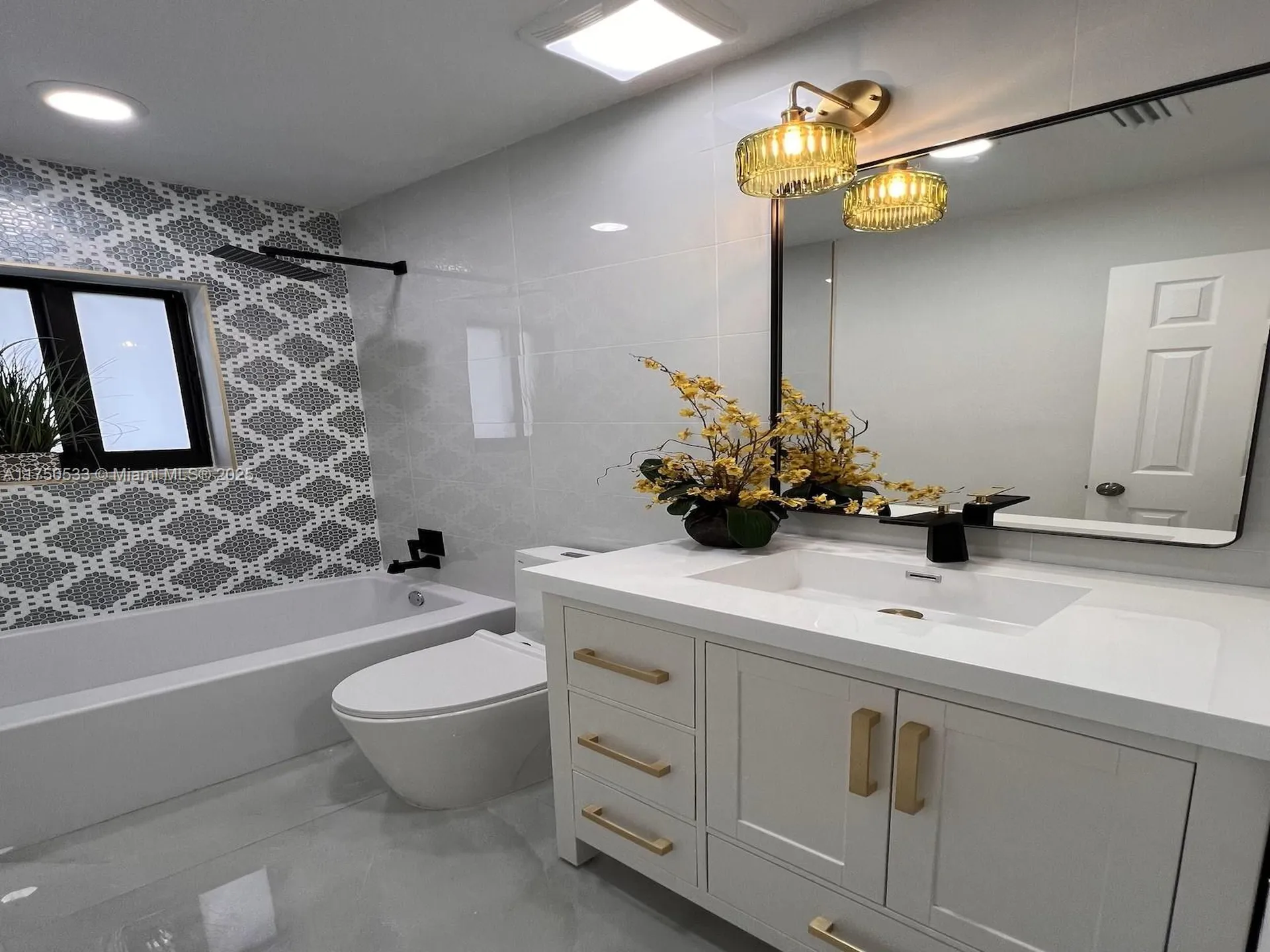 2807 NW 9th Street Fort Lauderdale FL 33311