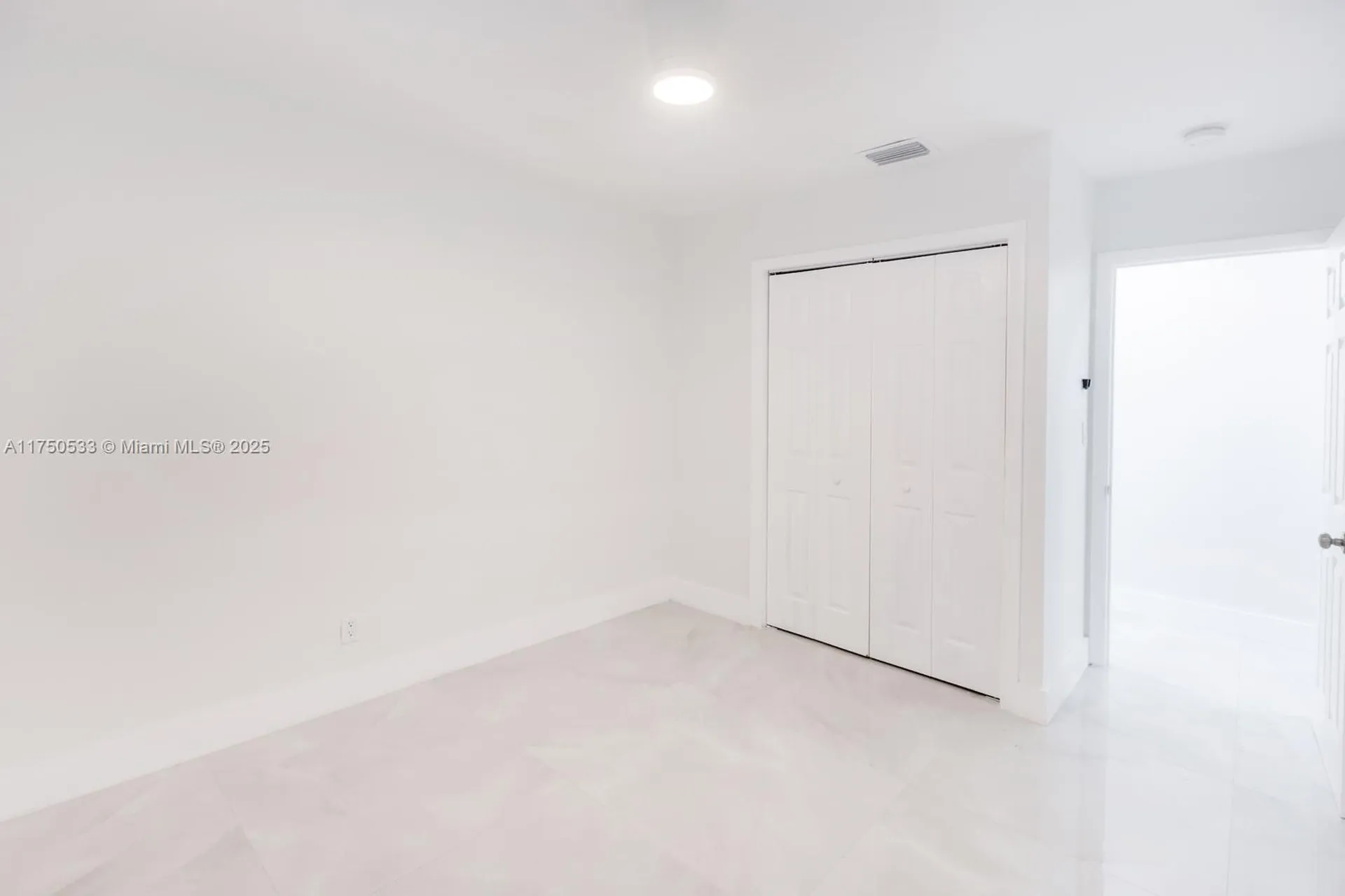 2807 NW 9th Street Fort Lauderdale FL 33311