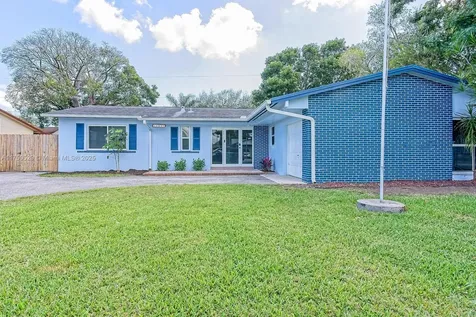10430 SW 199th Street Cutler Bay FL 33157
