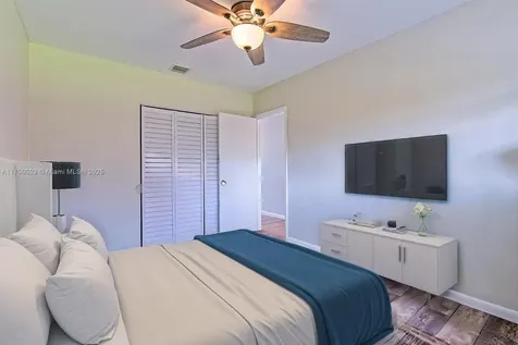 10430 SW 199th Street Cutler Bay FL 33157
