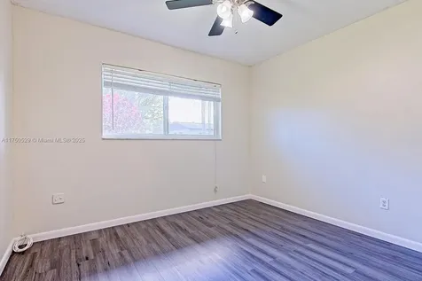 10430 SW 199th Street Cutler Bay FL 33157