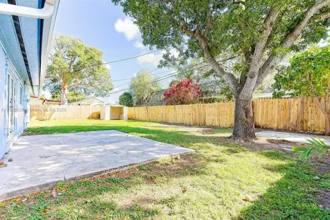 10430 SW 199th Street Cutler Bay FL 33157