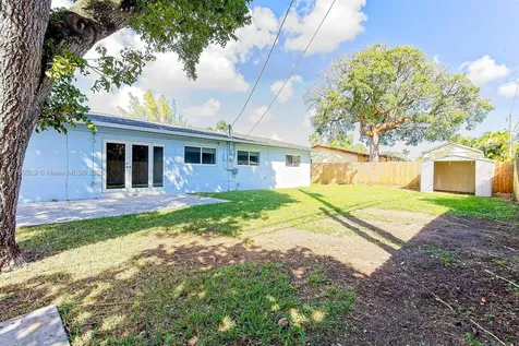 10430 SW 199th Street Cutler Bay FL 33157