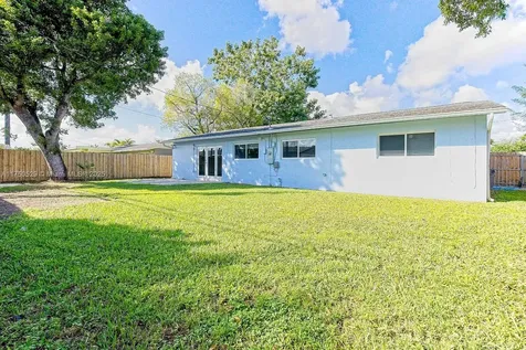 10430 SW 199th Street Cutler Bay FL 33157