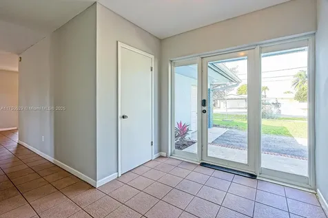 10430 SW 199th Street Cutler Bay FL 33157