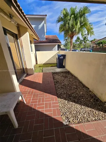 9516 SW 151st Avenue Miami FL 33196