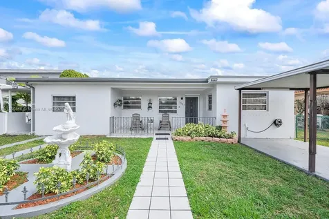 1357 SW 69th Avenue Miami FL 33144