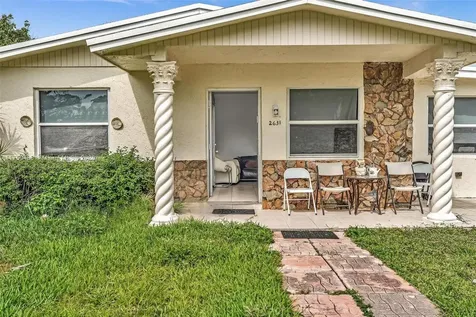 2631 NE 214th Street Miami FL 33180