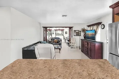 2631 NE 214th Street Miami FL 33180