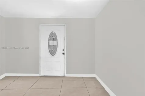 2631 NE 214th Street Miami FL 33180