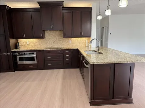 3962 Pinewood Lane Weston FL 33331