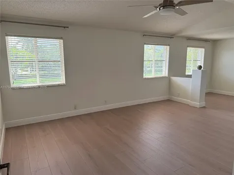 3962 Pinewood Lane Weston FL 33331