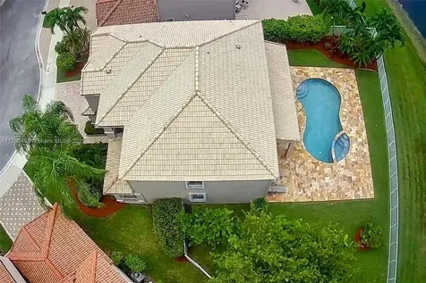 3962 Pinewood Lane Weston FL 33331