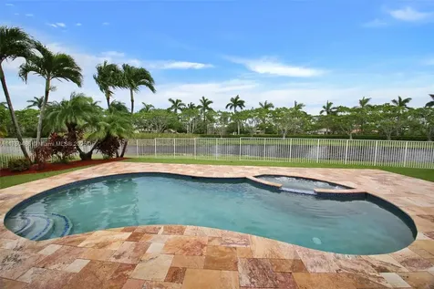 3962 Pinewood Lane Weston FL 33331