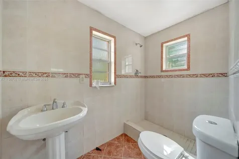 1110 NW 140th Street Miami FL 33168