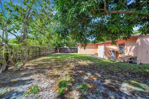 1110 NW 140th Street Miami FL 33168