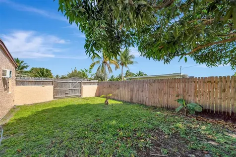 1110 NW 140th Street Miami FL 33168