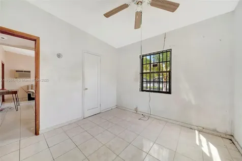 1110 NW 140th Street Miami FL 33168