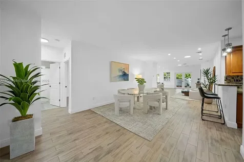 291 NE 107th Street Miami FL 33161
