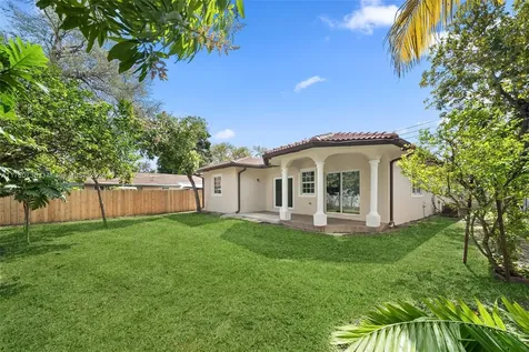 291 NE 107th Street Miami FL 33161