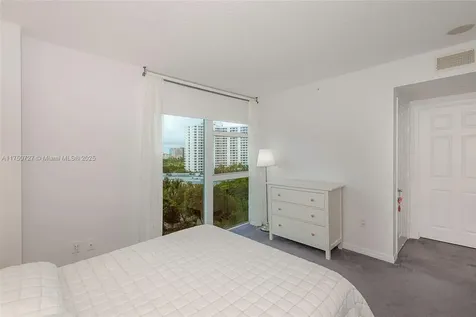 Aventura FL 33180