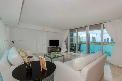Aventura FL 33180