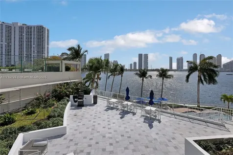 Aventura FL 33180