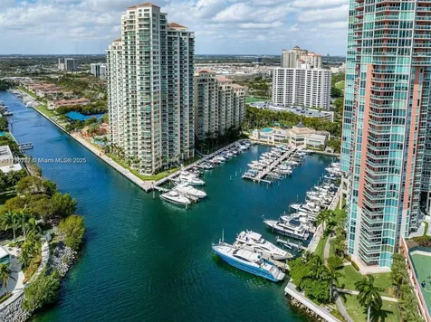 Aventura FL 33180