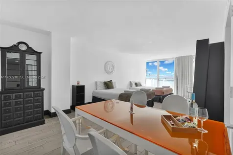1100 West Avenue Miami Beach FL 33139
