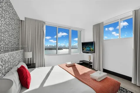 1100 West Avenue Miami Beach FL 33139