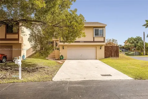 9951 SW 218th Terrace Cutler Bay FL 33190