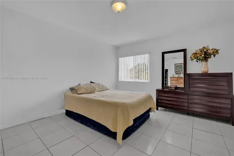 9951 SW 218th Terrace Cutler Bay FL 33190