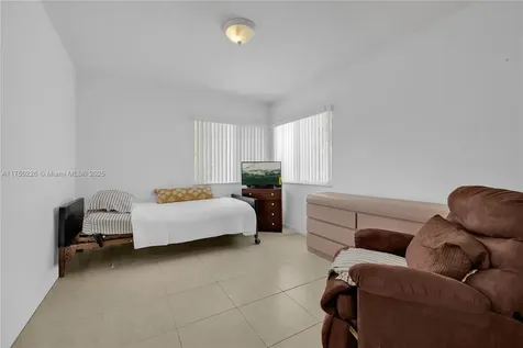 9951 SW 218th Terrace Cutler Bay FL 33190