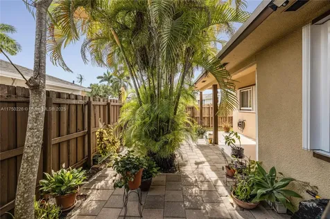 9951 SW 218th Terrace Cutler Bay FL 33190
