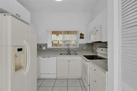 9951 SW 218th Terrace Cutler Bay FL 33190