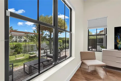 8299 NW 40th Street Cooper City FL 33024