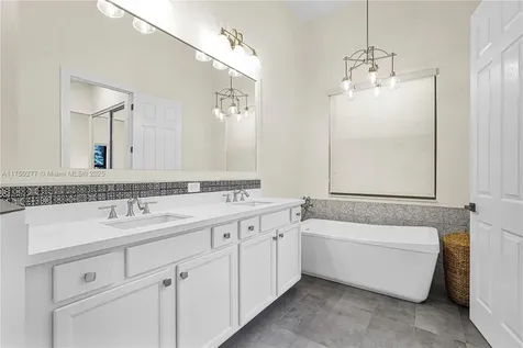 8299 NW 40th Street Cooper City FL 33024