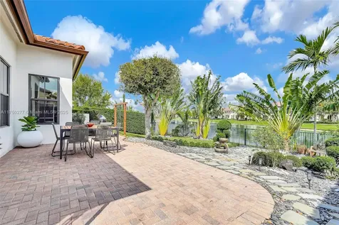 8299 NW 40th Street Cooper City FL 33024