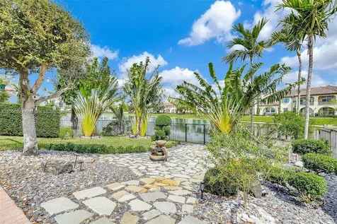 8299 NW 40th Street Cooper City FL 33024