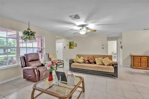 6772 Rose Drive Miramar FL 33023