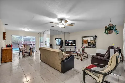 6772 Rose Drive Miramar FL 33023