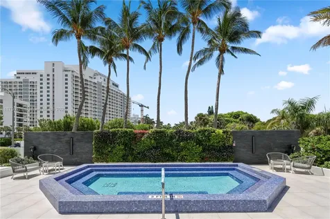 5500 Collins Avenue Miami Beach FL 33140