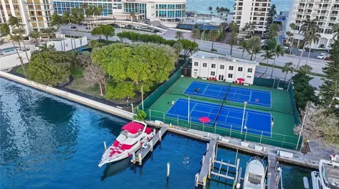 5500 Collins Avenue Miami Beach FL 33140
