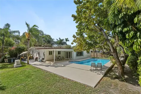 6231 SW 58th Street South Miami FL 33143