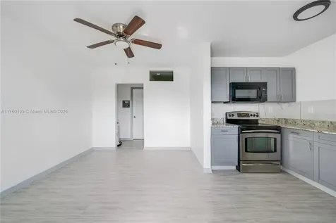 1281 NW 61st Street Miami FL 33142