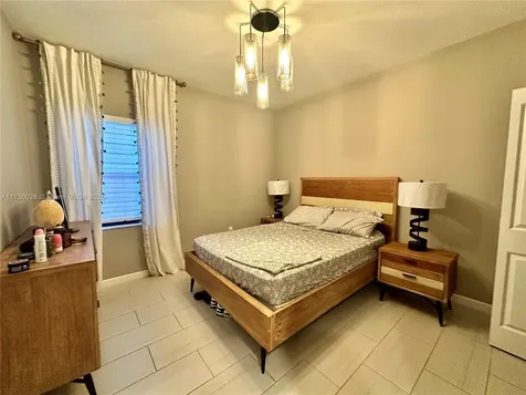 13661 SW 189th Street Miami FL 33177